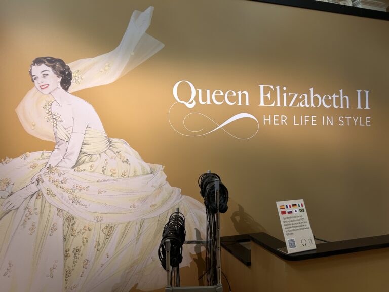 Read more about the article What Queen Elizabeth II Taught Me About Fashion, Feathers and Personal Style